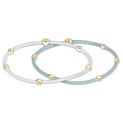 "e"ssentials signature set
